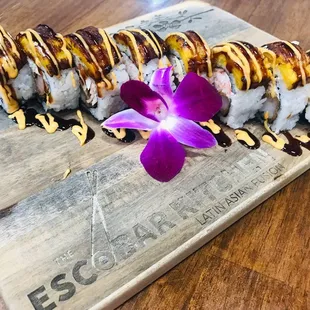 The Mar y Tierra Roll