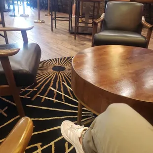 Waiting for my vanilla iced latte thank you very much;)