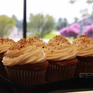 Carrot Cake MEGA cupcakes