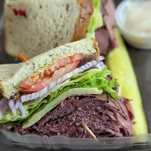 Hot Pastrami Sandwich