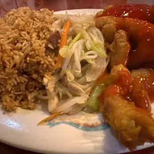 #2. Three Items Combo Plate! The kids loved it!