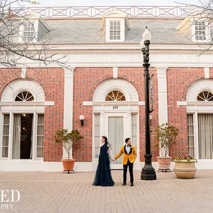 Photo by: Gilded photo  The estate on second is a classic beautiful building .