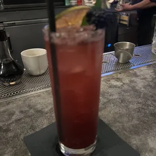 oysters and mussels, drink