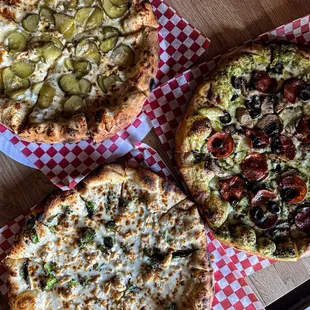 food, pizza