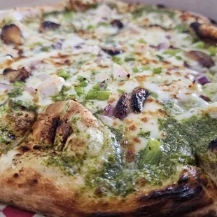 Roasted Chicken Pizza