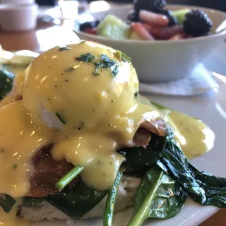 Smoked Salmon Benedict