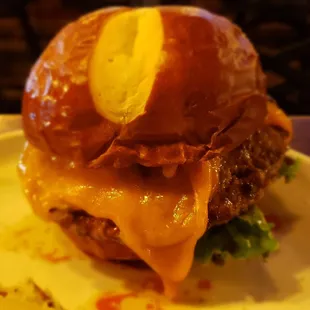 Cheddar cheeseburger