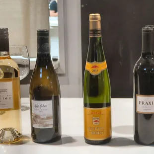 Alabama Chanin, Friends of the Cafe Dinner 8/24/2017, Chef Asha Gomez wines for the evening