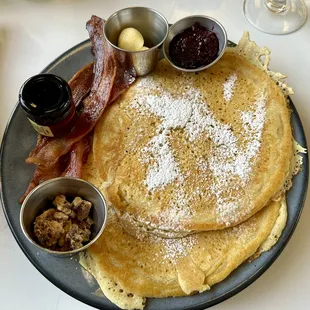 Buttermilk pancakes with bacon