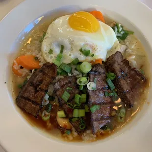 Korean Beef Bowl (Dolsot Bibimbap)