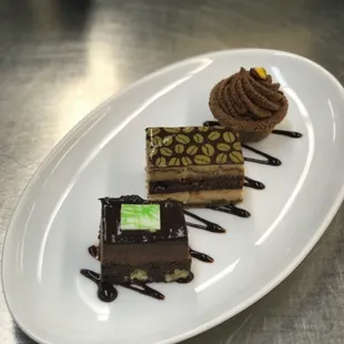 Check out our menus online at www.berkeleyfacultyclub.com