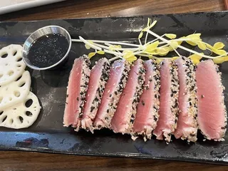 Bistro 83