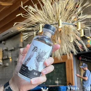Gin bottle
