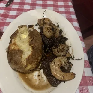 Filet Mignon Tips Florentine