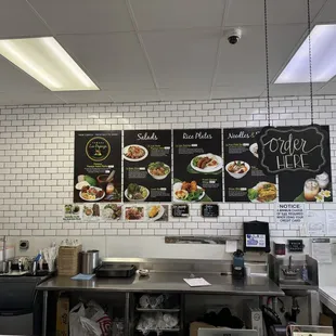 ramen and noodles, interior
