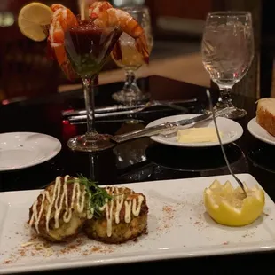 Crab cakes prawn cocktail