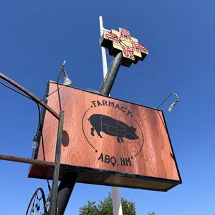 How can you possible miss this sign
