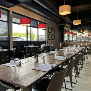 sushi and sashimi, interior