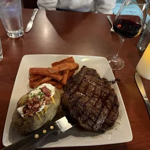 Demonico Ribeye