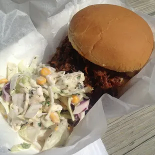 Pulled pork sandwich