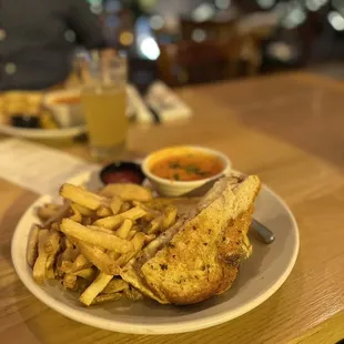 Grilled Cheese Sandwich &amp; Cup Creamy Tomato Soup