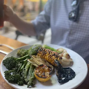 Grilled Farmers Market Veggie Plate