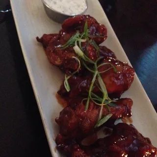 Chicken Wings*