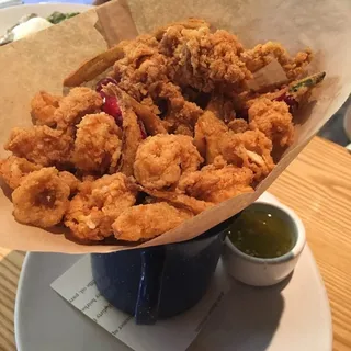 Salt & Pepper Calamari*
