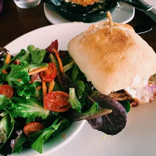 Spicy Roasted Turkey Sandwich*