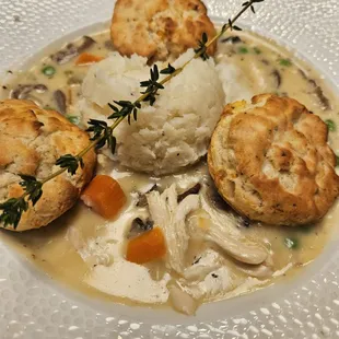 Grandmas chicken and biscuits