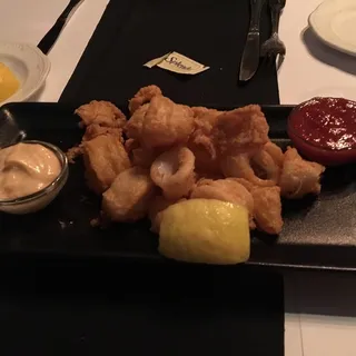 Crispy Fried Calamari