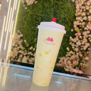 Mango smoothie with mango star