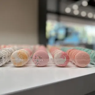 Cookie for your thoughts macarons
