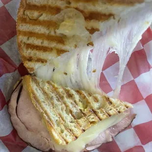Ham &amp; Swiss panni