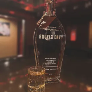 a glass of angel&apos;s envy