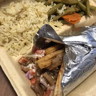 Pork gyro platter with rice and green beans