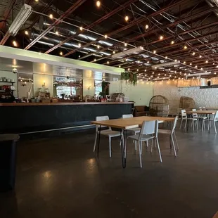 Coffee shop, lemonade, tea