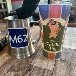 Cute cup and ways for the wait staff to bring your food to you!