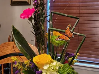 Licata's Flowers & Accessories