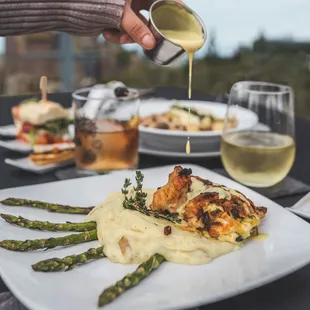 Book The FIFTH as your next venue!
Customize your menu!