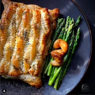 Salmon En Croute with Asparagus &amp; Garlic