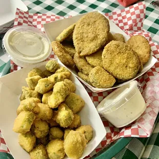 Fried okra and fried zucchini