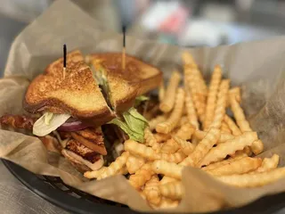 Chubby's Sports Bar & Grill