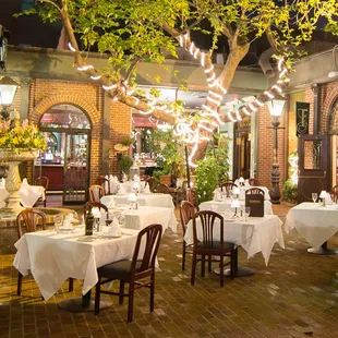 Courtyard Nights - Outdoor Dining (Mondays only)