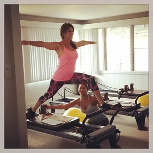 Balancing lunge on reformer in Kahala studio
