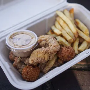 Southern Fried Catfish and Fries - IG: @nelson_eats