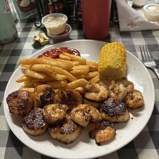 Double fisherman&apos;s catch perfection