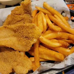 Small catfish dinner (3pcs. Large dinner has 5pcs.)
