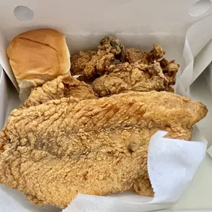 2 Red Snapper &amp; 4 Oyster