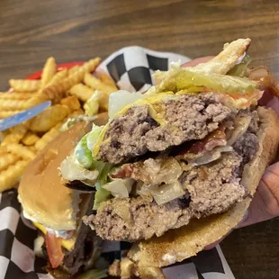 The holy Moses burger (big, good)